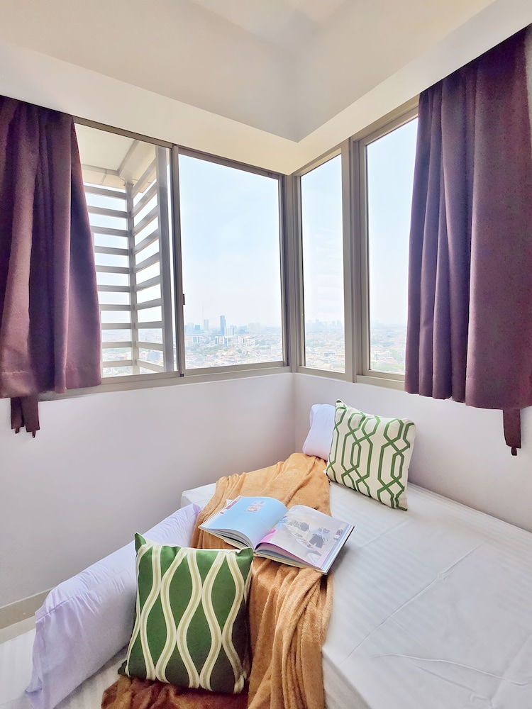 Staysanliving - Taman Anggrek Residence