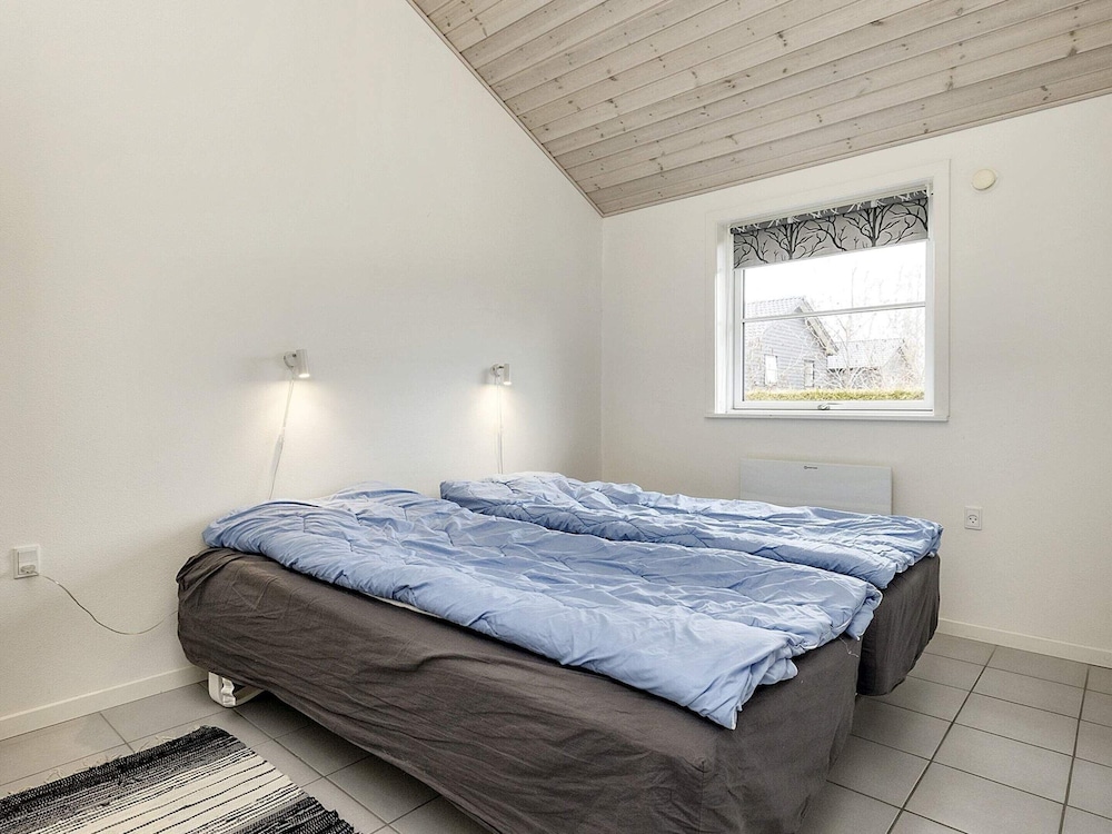 Roomy Holiday Home in Falster near Sea view 3