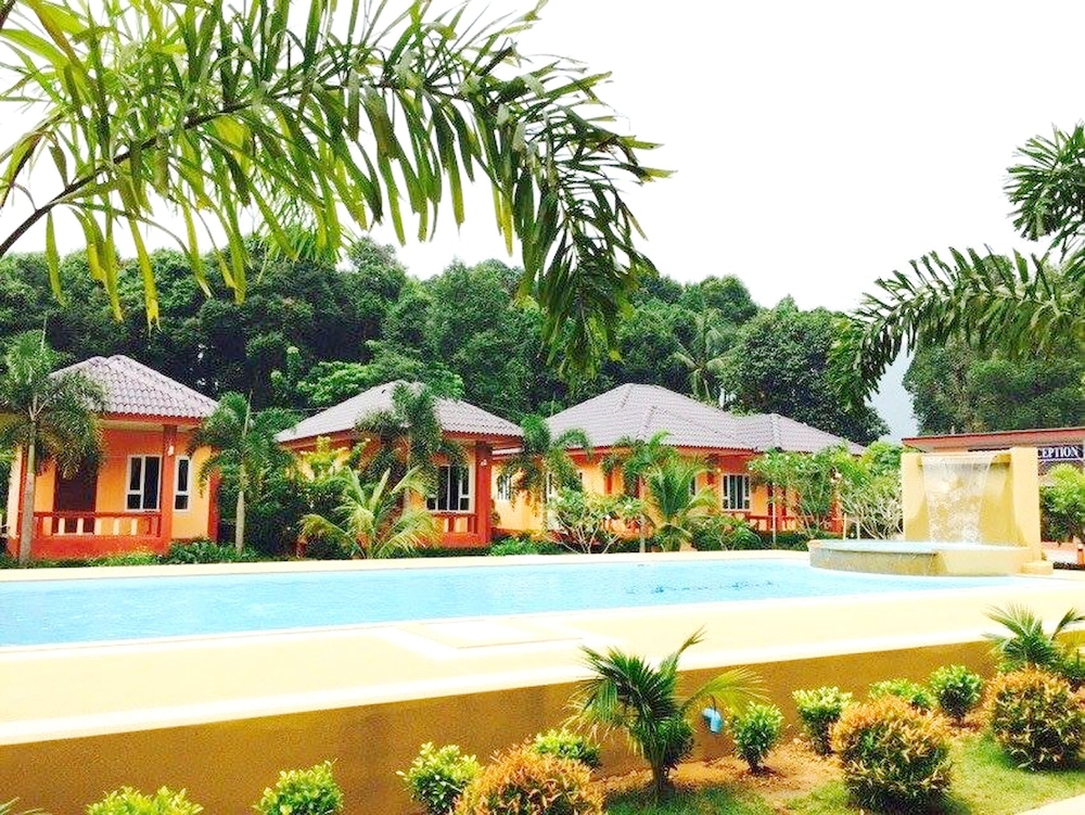 Peaceful Resort Koh Lanta