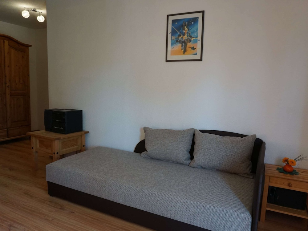 Geraeumige Ferienwohnung mit Garten view 5