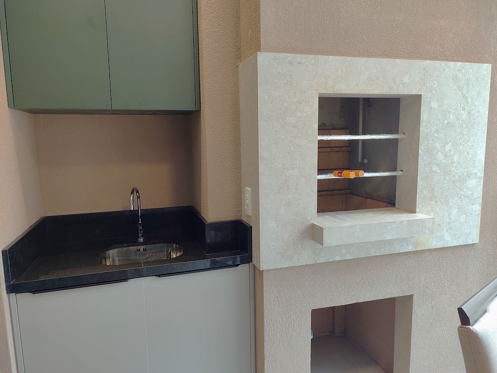 Complete Apartments 700m From the Beach - VNV