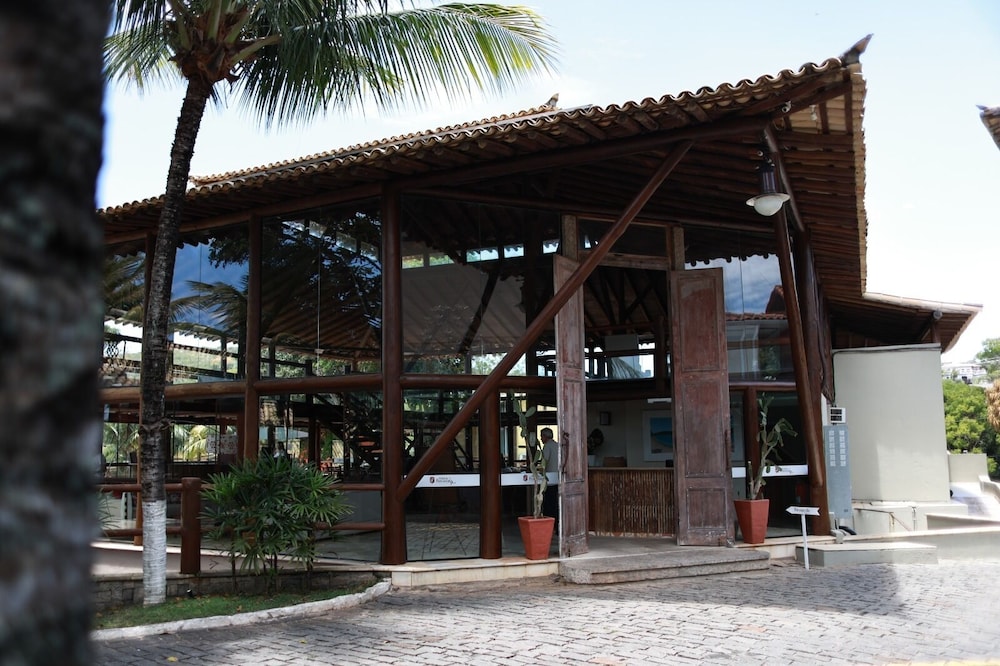 Hotel Pousada Pontal da Ferradura - Image 1