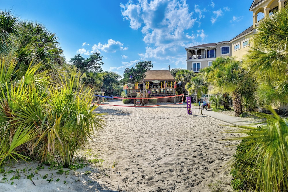 'wright by the Beach': Hilton Head Condo w/ Perks