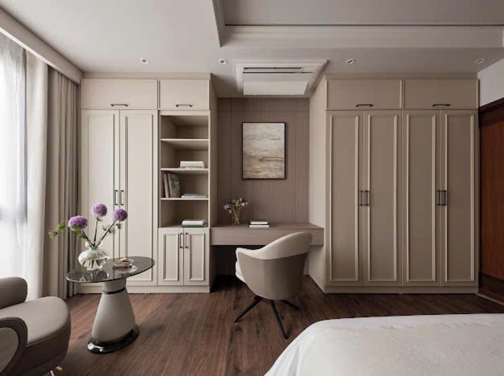 Sunflower Apartment - Suite by THC Group
