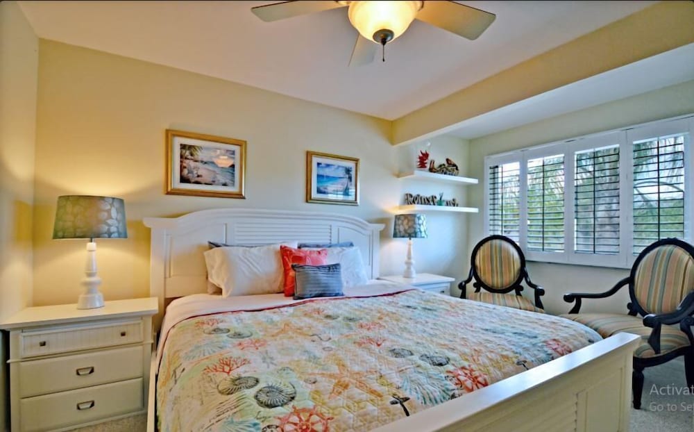 Stylish 1BR Urban Retreat