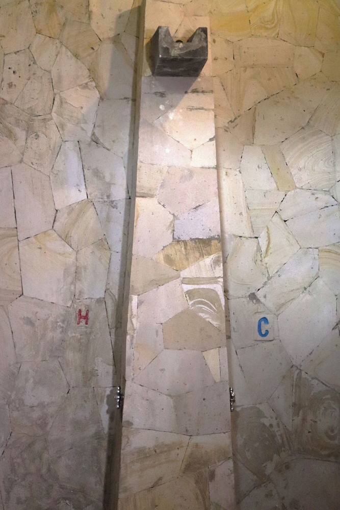 Photo 46
