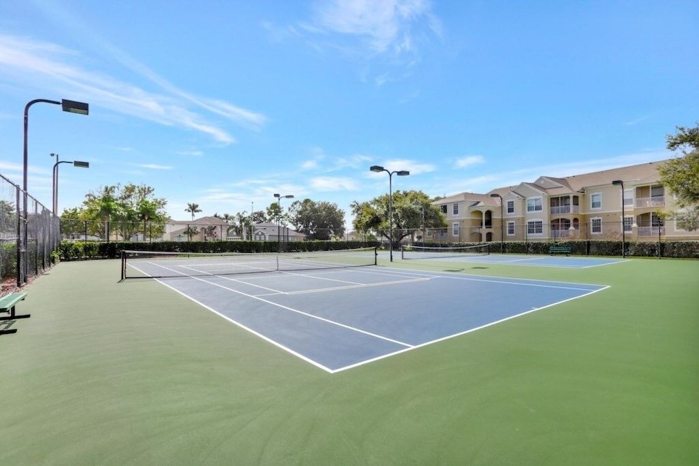 Luxury Windsor Palms Villa W/ Pool Near Disney! 4 Bedroom Villa