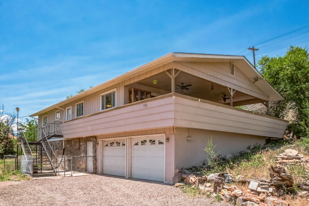 House Of Broken Dove 5 Bedroom Home