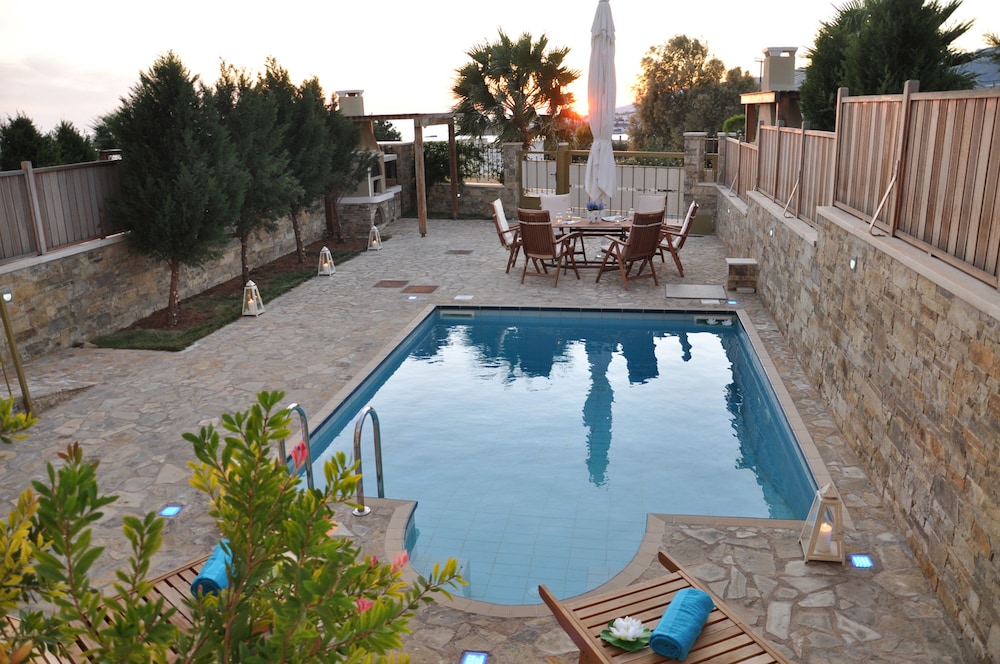 Pearls of Crete - Holiday Residences