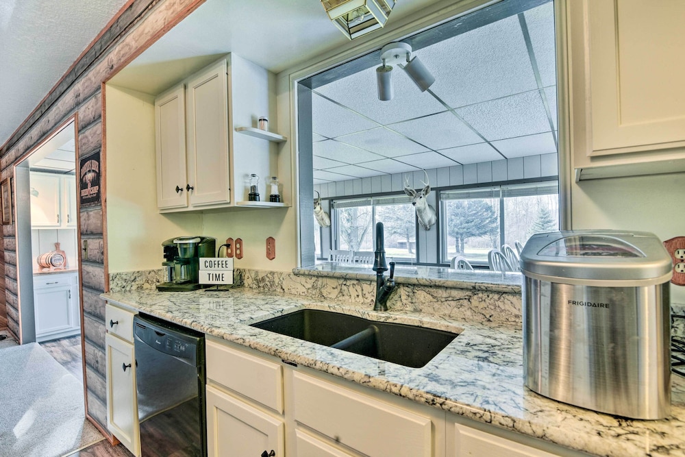 Cozy Cass City Retreat w/ Spacious Deck! - Property Image 22