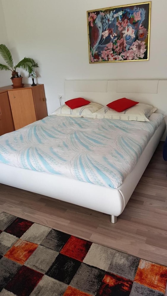 Exclusive Apartment In Villa With Private Garden view 5