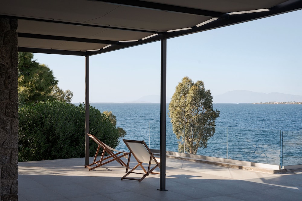 Villa Iris Aegina