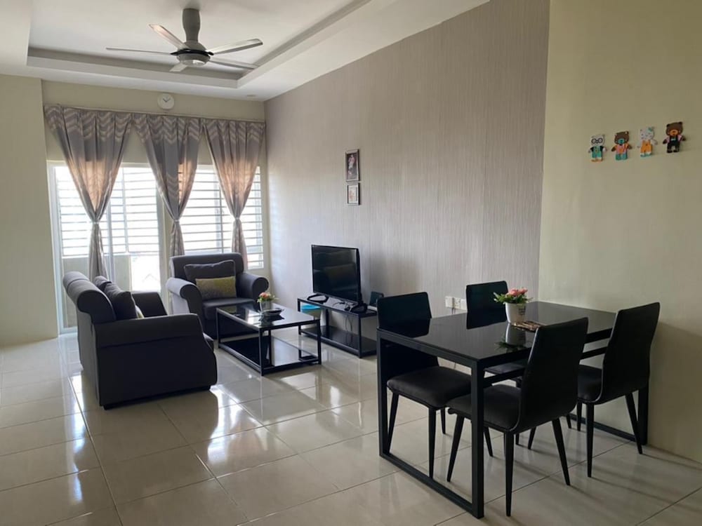 Hotel O Bayu Service Apartment