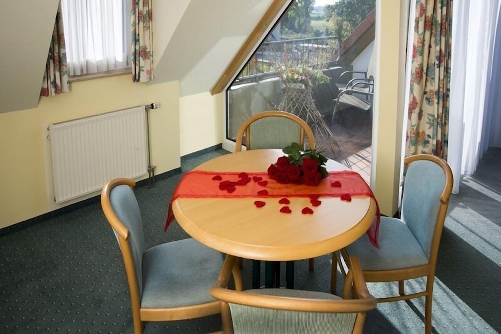 Hotel Berlin in Zossen - Property Image 1
