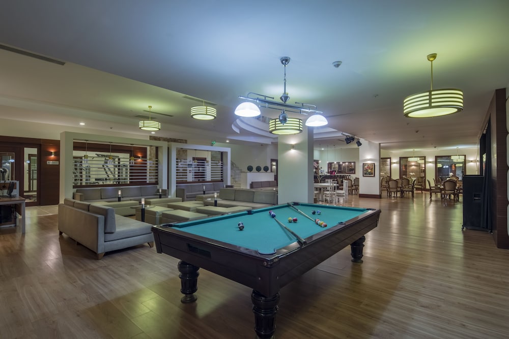 Trendy Side Beach (Adults Only, 16+)