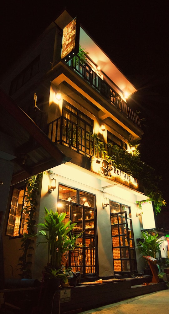 Buffalo Thai Cafe & Bistro