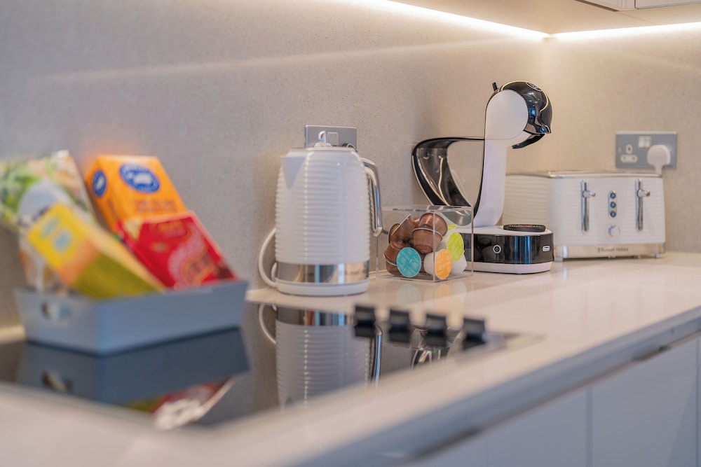 City Escape Apartment in London