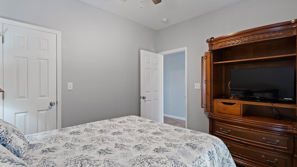 Flip Flop Bay House by Southern Vacation Rentals