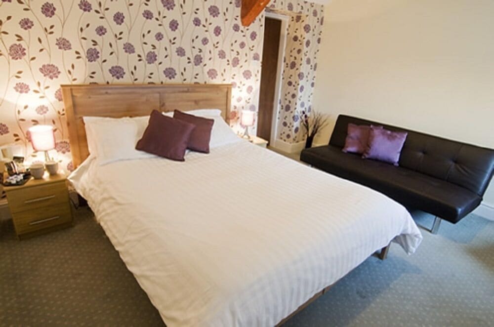 Black Bull Hotel
