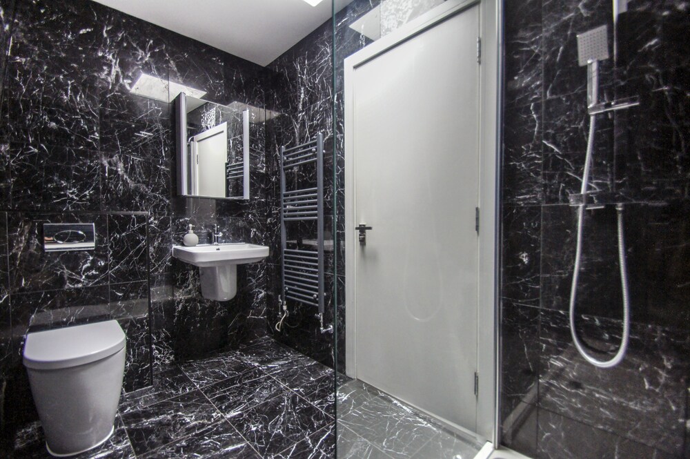 Steine House Central by Brighton Holiday Lets view 3