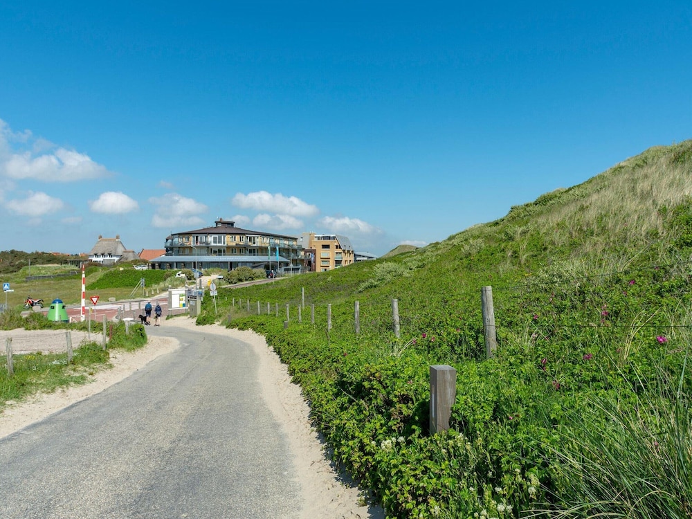 Apartment in Bergen Near Sandy Beach