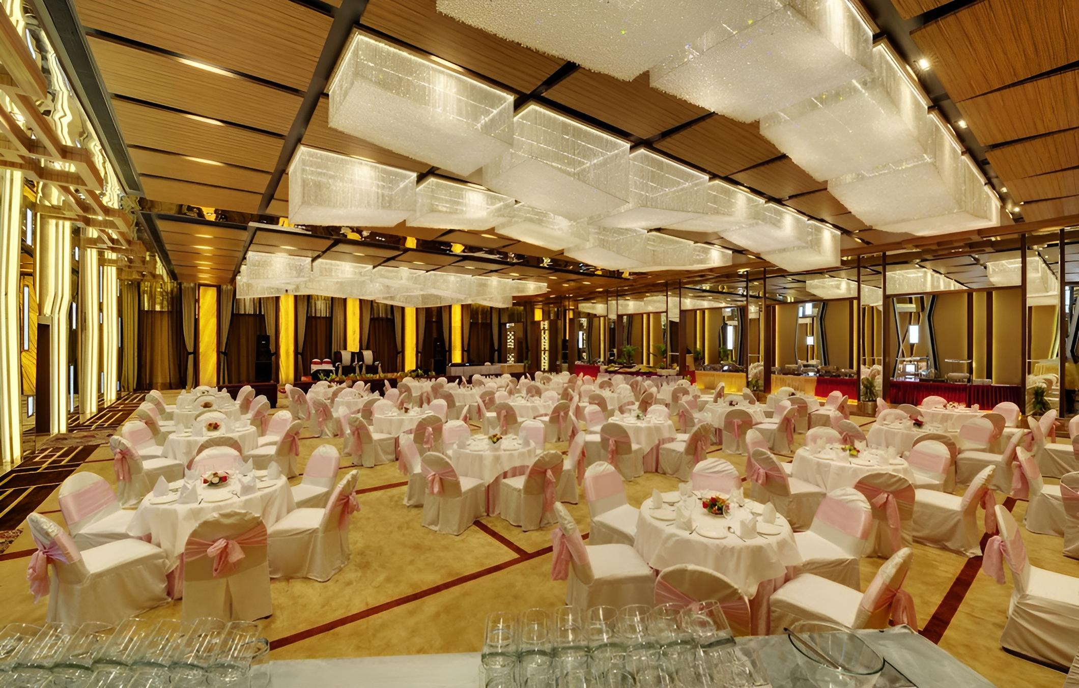 Hotel Babylon International