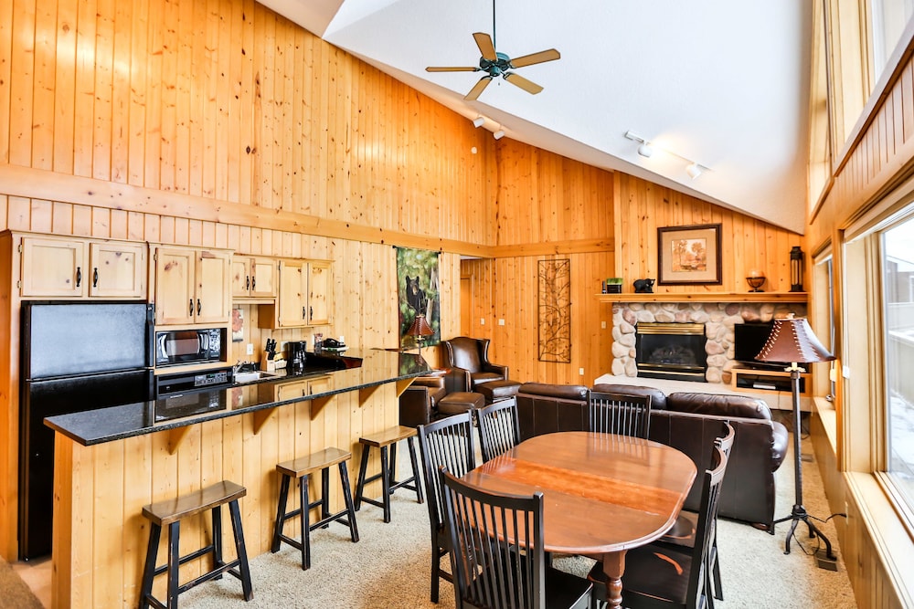 Grand View Lodge