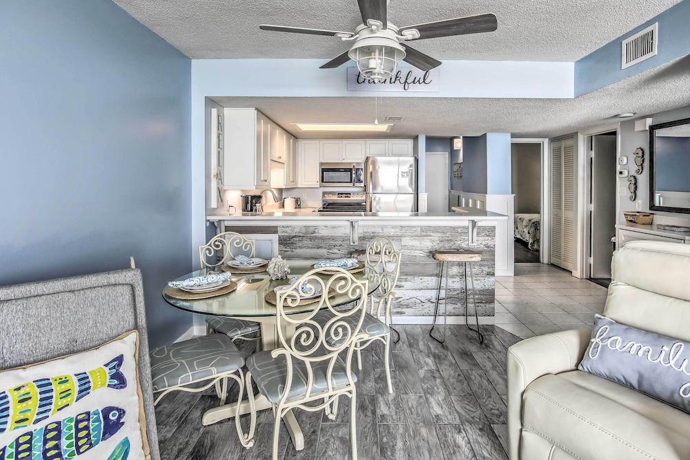 Oceanfront Luxury Condo in North Myrtle Beach view 4