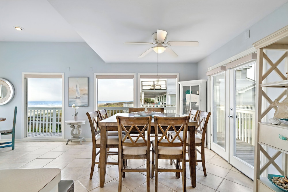 Butterfly Dunes by Ryson Vacation Rentals