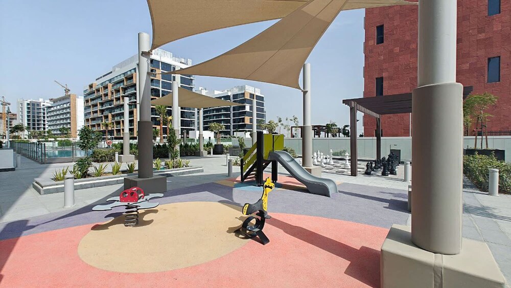 Eye-catching 1 Bedroom in Azizi Riviera