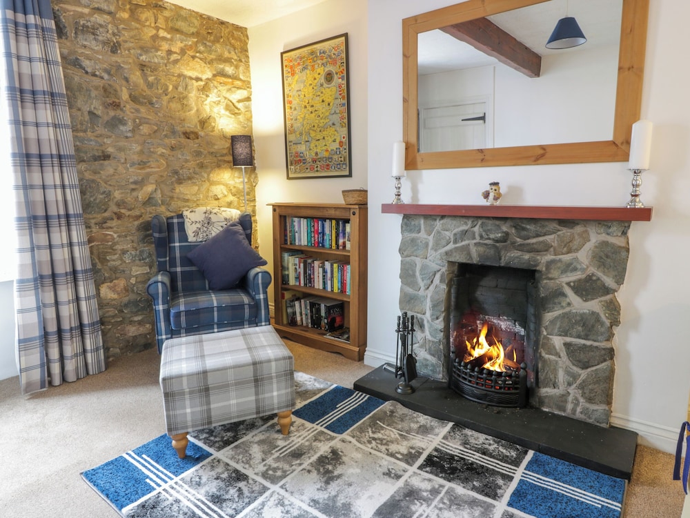 Corner Cottage