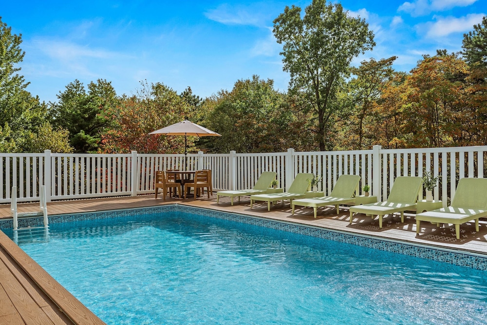 Mountain Mindset by Avantstay Pool Hot Tub Game Room Firepit