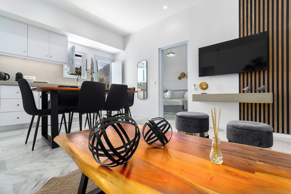 Oliva Apartments