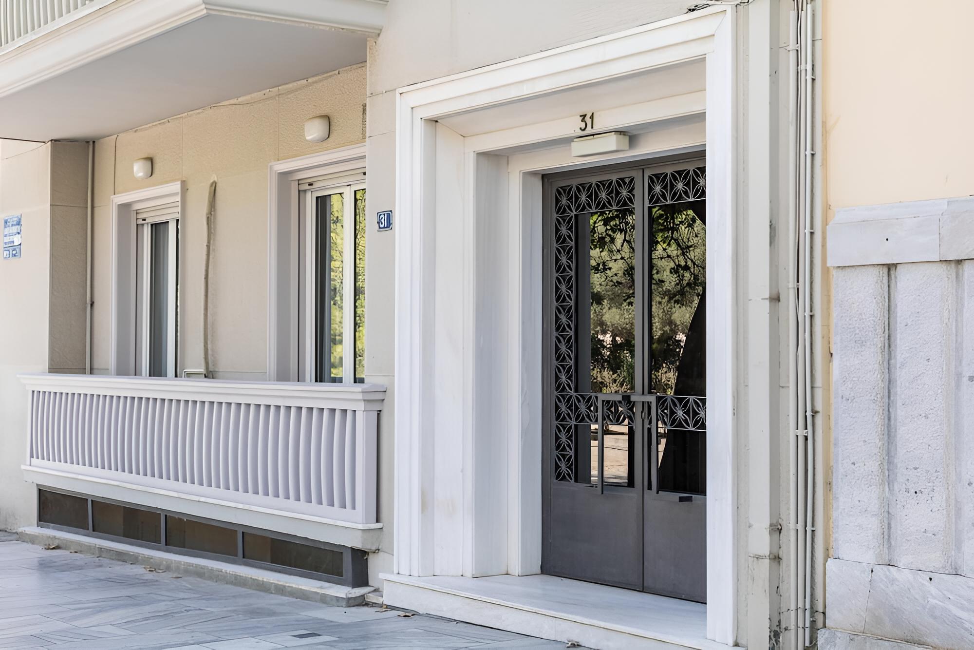 Areopagitou 31 in Athens