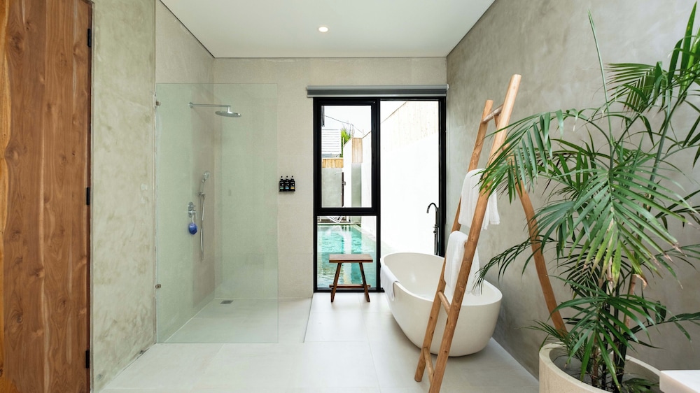 Villa Serenya by Villa Finder