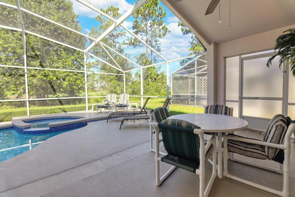 Pool Pleasure at Highlands Reserve