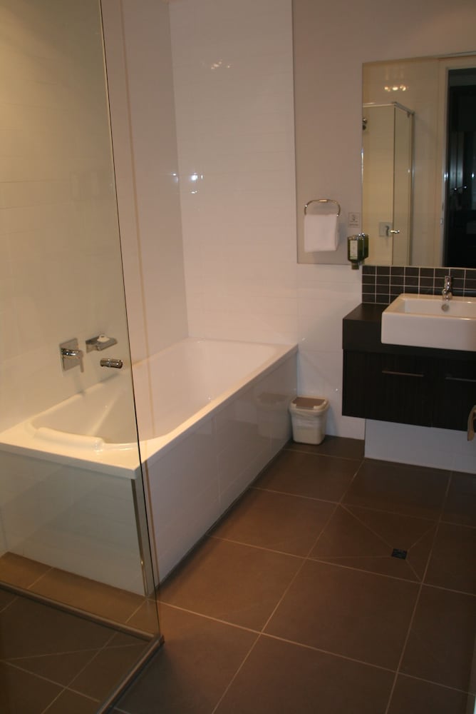 Tindarra Resort