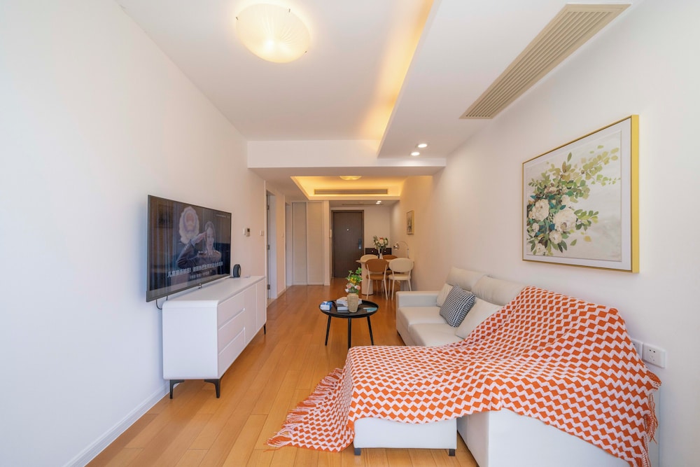 Tyms 1BR 1BA Apt Yongxin Century
