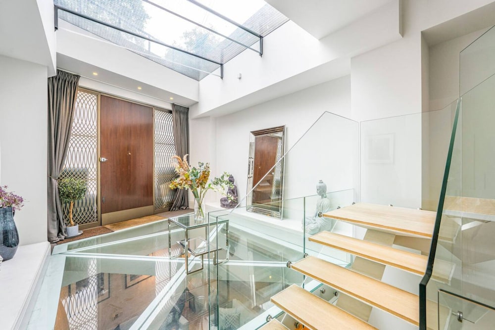 Ultra Luxury Mayfair Home Park Lane Location
