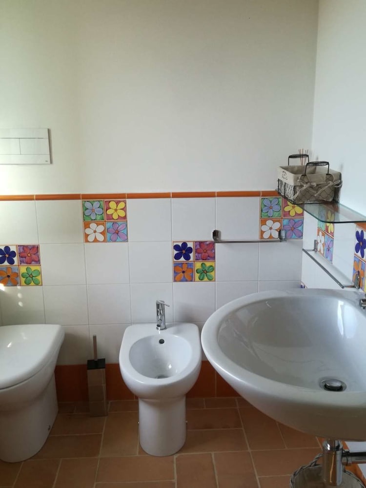 Photo 24