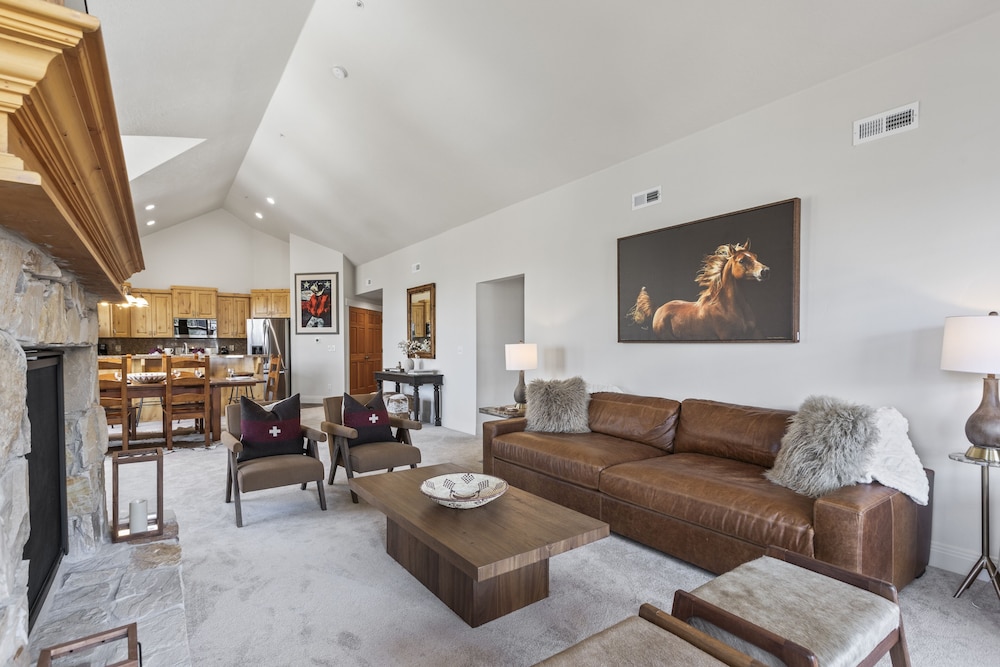 Park City Ski Resort - Town Pointe Condos