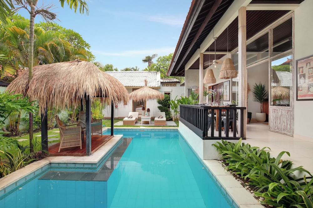 Seminyak Seagrass Villa view 5