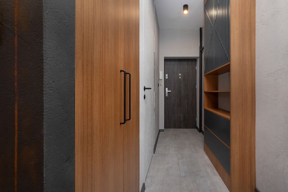 Gdynia Downtown Apartment by Renters view 4