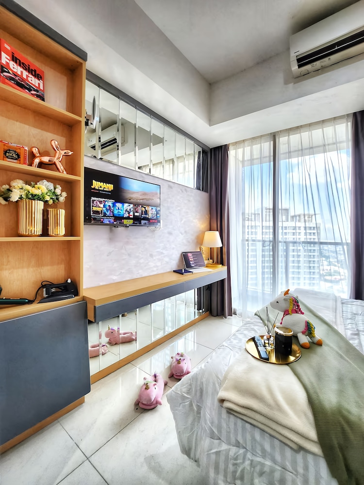 Staysanliving - Taman Anggrek Residence