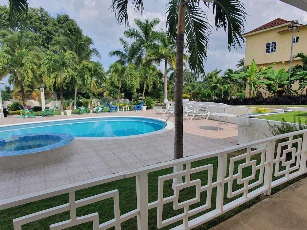 Turquoise Sea Villa view 4