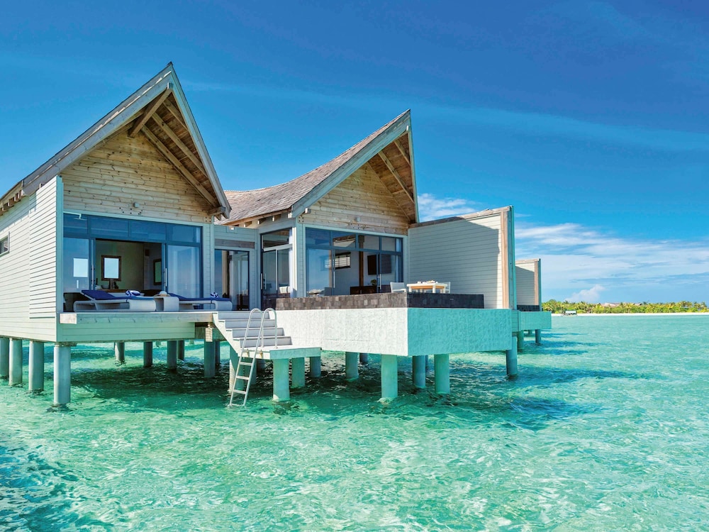 Kuredhivaru Resort & Spa Maldives by Accor