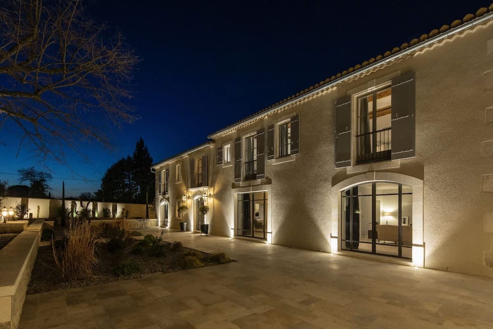 Prestigious Villa in Heart of Saint Remy de Provence