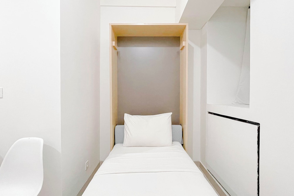 Good Deal Studio Room (No Kitchen) Bandaraya - Tallasa City Makassar Apartment