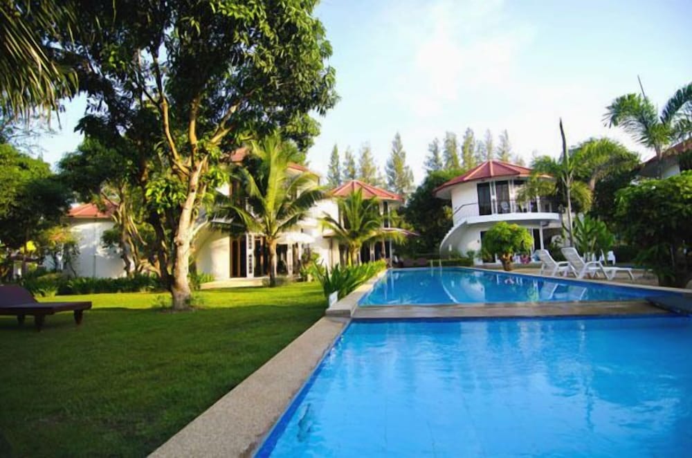 Mango Spa Country Club