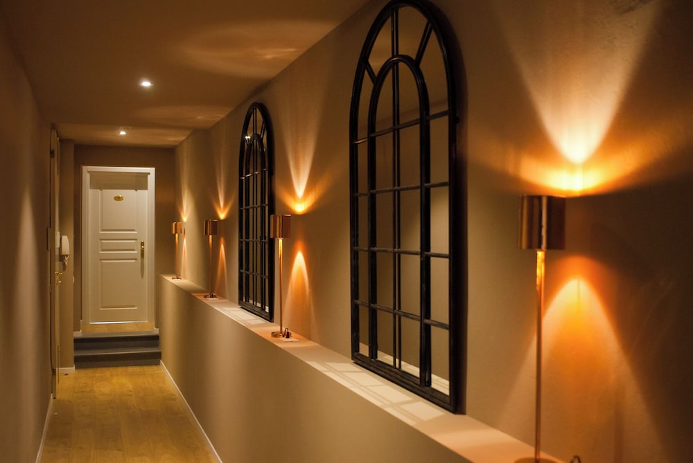 Nove Guest House